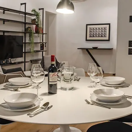 The Charm Of Santa Croce Appartement *